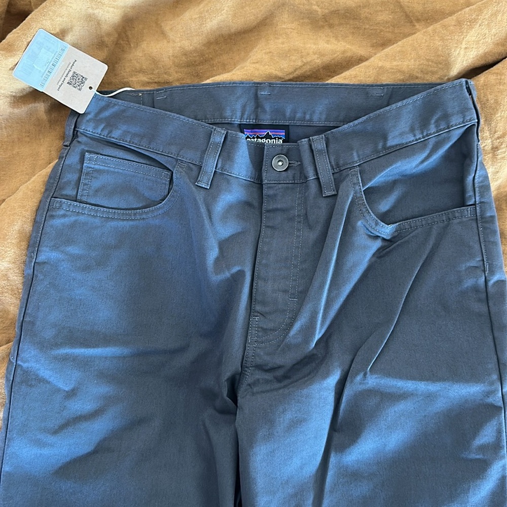 NWT Patagonia traveler pants